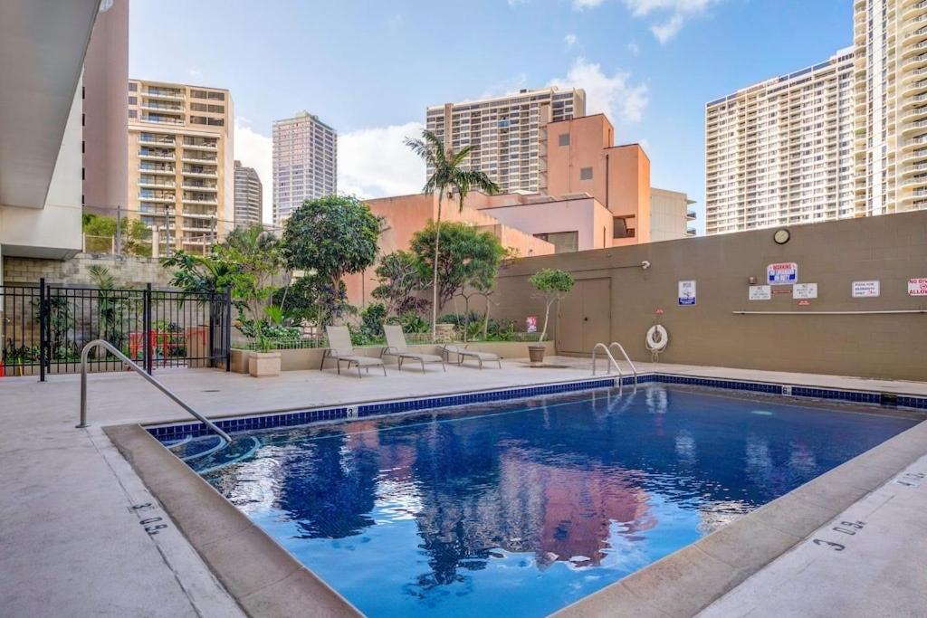 Soothing Hawaii Condo - 18F Гонолулу Экстерьер фото